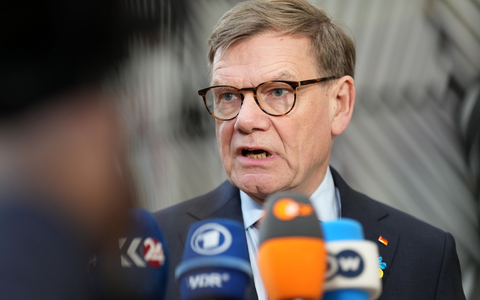 Hofft darauf, dass Ungarn seine Blockade schnell aufhebt: Deutschlands Außenminister Johann Wadephul. - Foto: Virginia Mayo/AP/dpa