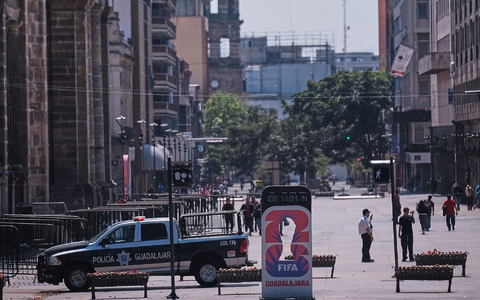 In Guadalajara kam es zu Gewalttaten: In der Stadt werden Spiele der nächsten Fußball-WM ausgetragen. - Foto: Alejandra Leyva/AP/dpa