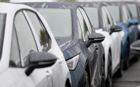 Werden Förderungen künftig an die Produktion in Europa geknüpft? (Archivbild) - Foto: Sebastian Kahnert/dpa