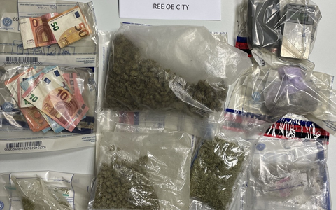 POL-KS: Zwei Wohnungsdurchsuchungen durch OE City: Mutmaßlicher Dealer in Untersuchungshaft; Drogen und Waffen sichergestellt - Foto: presseportal.de