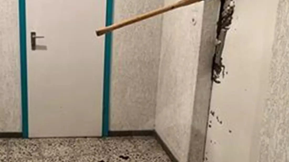 POL-MK: Einbrecher mit großer Axt - Polizei fragt - Bild: presseportal.de