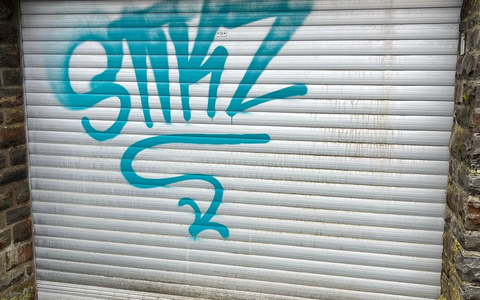 POL-SI: Sachbeschädigung durch Farbschmierereien - Polizei sucht Zeugen -#polsiwi - Foto: presseportal.de