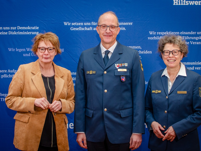 THW HB-NDS: Stabwechsel im Norden: Jörg Eger als neuer THW-Landesbeauftragter für Bremen und Niedersachsen eingeführt - Foto: presseportal.de