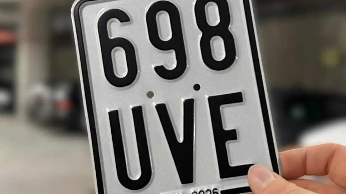 POL-MS: Neue Versicherungskennzeichen am 1. März 2026 - Aus Grün wird Schwarz - Bild: presseportal.de