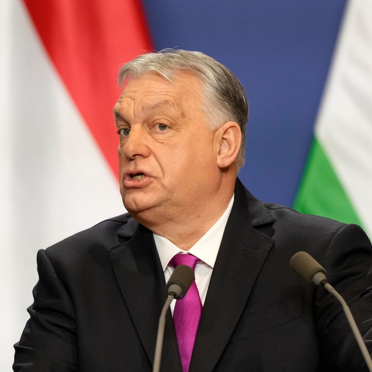 Ungarn blockiert die geplante Verschärfung von Russland-Sanktionen und legt sein Veto gegen ein wichtiges milliardenschweres EU-Darlehen für die Ukraine ein. (Archivbild) - Foto: Alex Brandon/Pool AP/AP/dpa