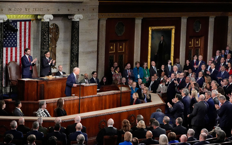 Trump wird in einem vollen Saal seine Rede zur Lage der Nation halten. (Archivfoto) - Foto: Alex Brandon/AP/dpa