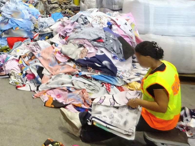 HZA-M: Zollamt Garching-Hochbrück stoppt Einfuhr von gefälschter Markenware aus der Türkei - Foto: presseportal.de