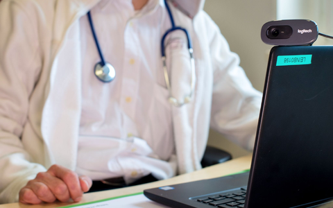 Ausländische Ärzte stabilisieren das deutsche Gesundheitssystem. (Symbolbild) - Foto: Monika Skolimowska/dpa-Zentralbild/dpa Ausländische Ärzte stabilisieren das deutsche Gesundheitssystem. (Symbolbild) - Foto: Monika Skolimowska/dpa-Zentralbild/dpa