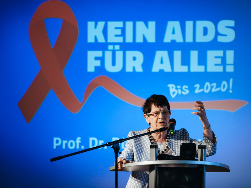 Deutsche Aidshilfe zum Abschied von Rita Süssmuth: Wir verneigen uns vor einer Jahrhundert-Politikerin - Foto: presseportal.de