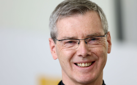 Heiner Wilmer ist Bischof von Hildesheim und neuer Chef der Bischofskonferenz. - Foto: Daniel Löb/dpa