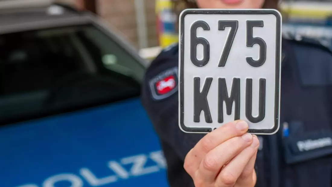 POL-HK: Heidekreis: Neues Versicherungsjahr für Fahrzeuge mit Versicherungskennzeichen - Bild: presseportal.de