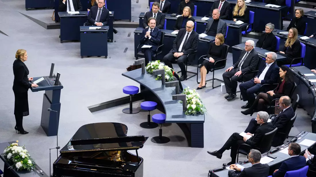 Die Spitzen der deutschen Politik nehmen Abschied von der früheren Bundestagspräsidentin Süssmuth - Bild: Bernd von Jutrczenka/dpa