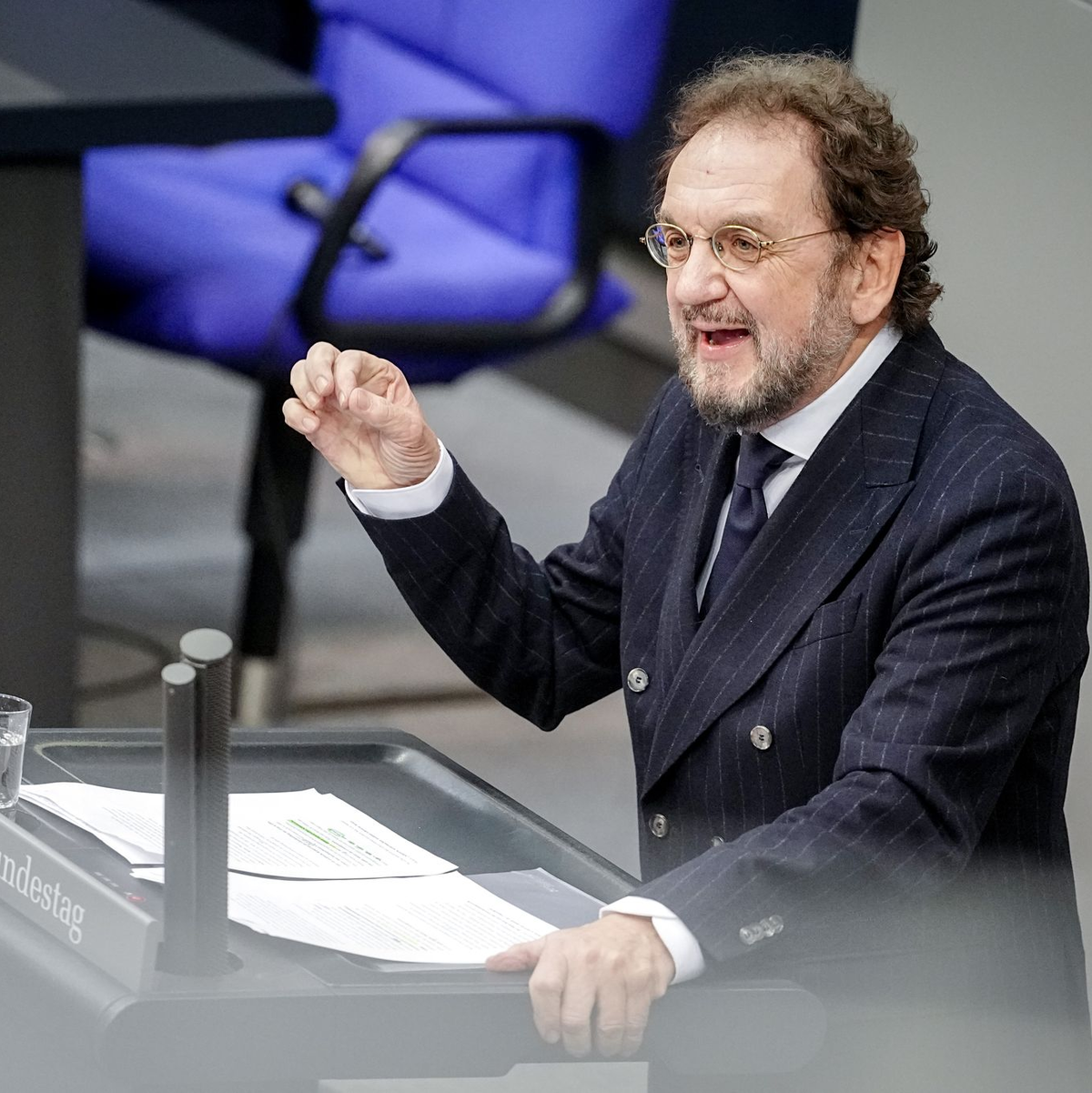 Auf Wunsch der Verstorbenen spricht auch der Journalist Prantl beim Staatsakt  - Foto: Kay Nietfeld/dpa