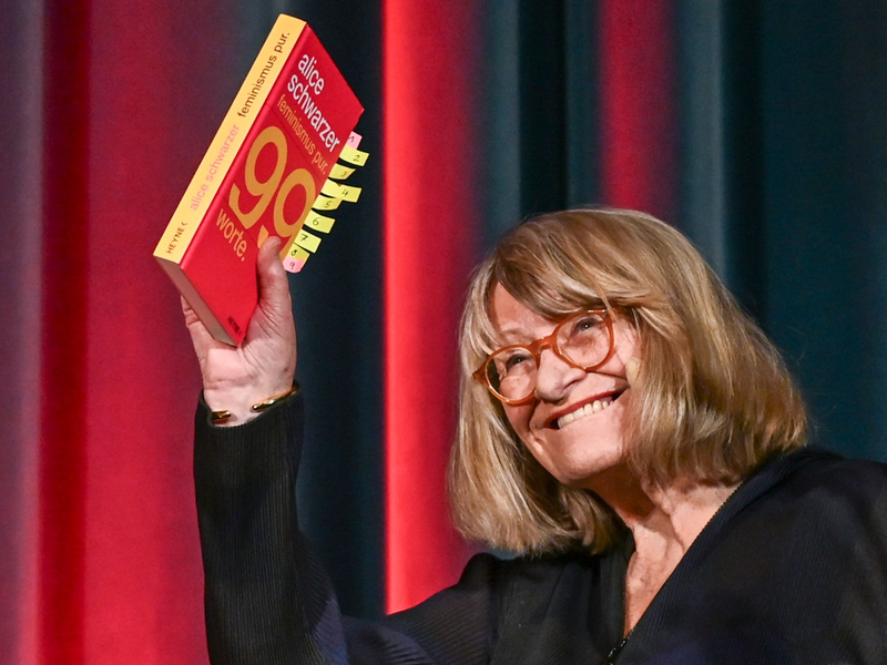 Jahrzehntelang engagiert für Frauenrechte: Alice Schwarzer - Foto: Jens Kalaene/dpa