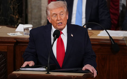 Die USA hätten jetzt die mit Abstand sichersten Grenzen in der Geschichte Amerikas - sagt Trump.  - Foto: Matt Rourke/AP/dpa