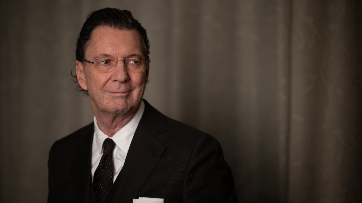 Propagiert eine bestimmte Form von Eitelkeit: Martin Suter (Archivbild) - Foto: Sebastian Gollnow/dpa