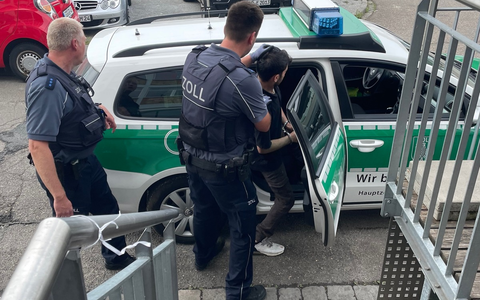 HZA-UL: Bekämpfung der Schwarzarbeit/Zoll-Bilanz 2025: Zielgenaue Kontrollen führen zu mehr Verfahren/Haftstrafen fast verdoppelt/Bußgelder um 20 Prozent gestiegen - Foto: presseportal.de