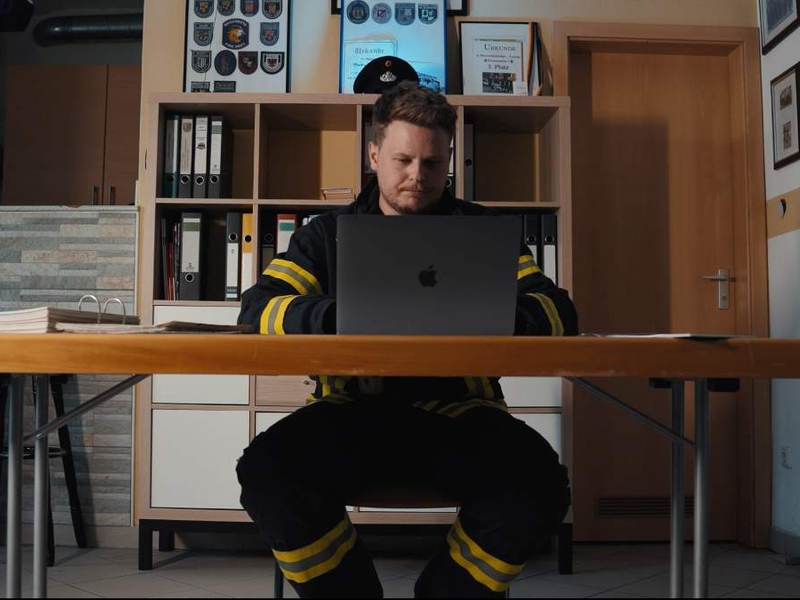 Erneuter Angriff auf Sanitäter – Welche Absicherung für Einsatzkräfte wirklich sinnvoll ist - Foto: presseportal.de