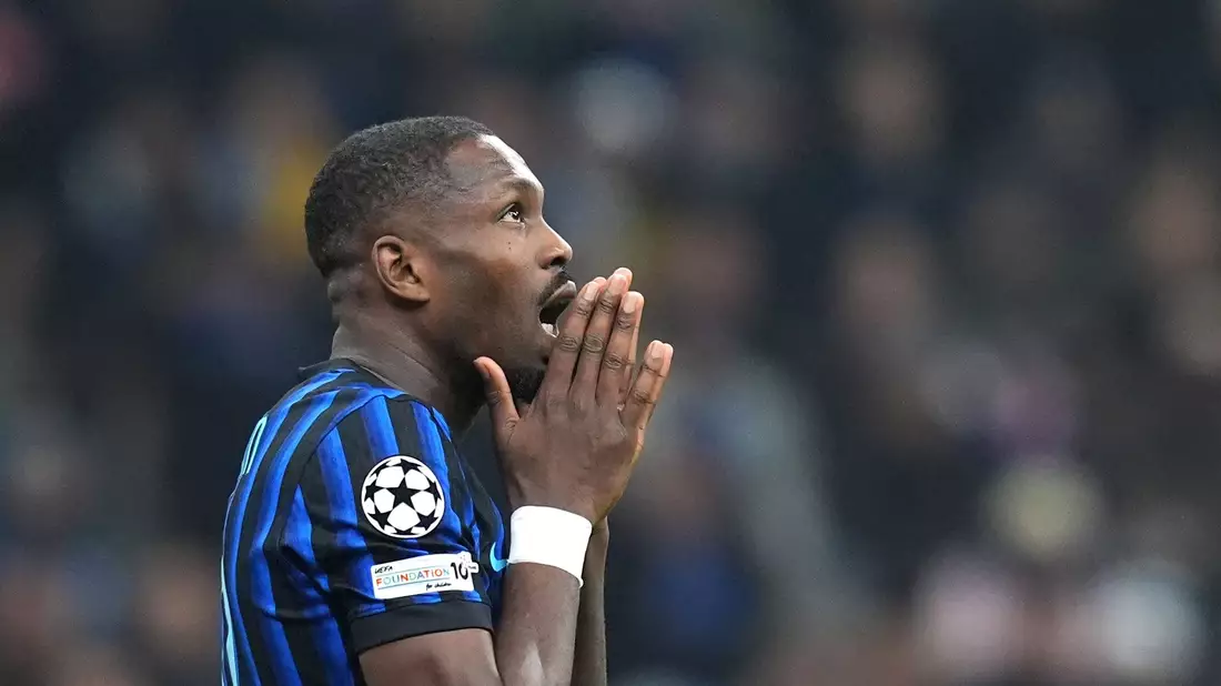 Pures Entsetzen bei Inter nach dem Playoff-Aus.  - Bild: Spada/LaPresse/AP/dpa