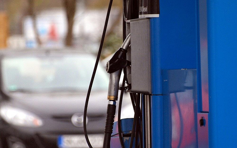 Zapfsäule (Archiv) - Foto: via dts Nachrichtenagentur