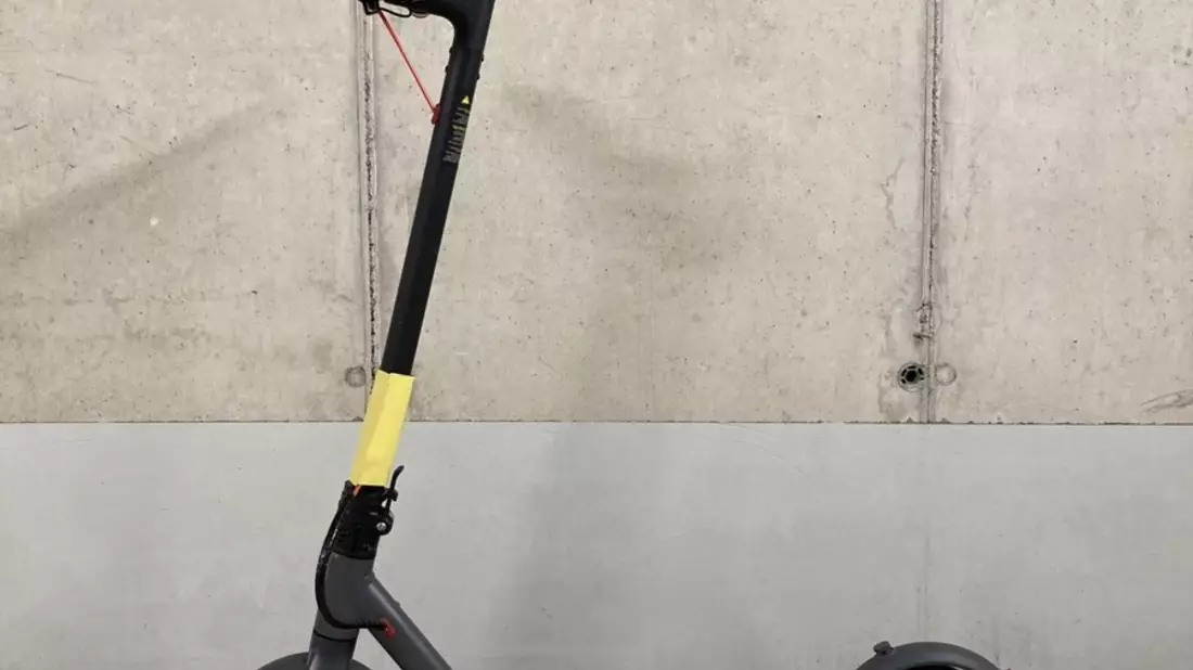 POL-DA: Darmstadt: Polizei sucht Eigentümer von E-Scooter - Bild: presseportal.de