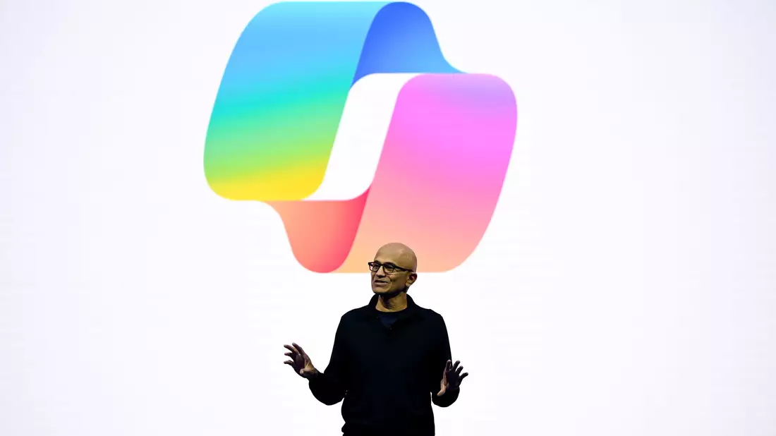 Microsoft-Konzernchef Satya Nadella umwirbt europäische Kunden mit Sicherheitsgarantien. - Bild: Sven Hoppe/dpa