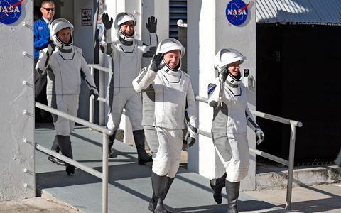 Die «Crew 11» war vorzeitig zurück zur Erde geholt worden. (Archivfoto) - Foto: John Raoux/AP/dpa