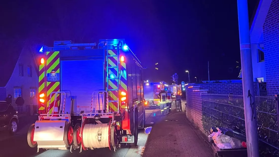 FFW Schiffdorf: Vermeintlicher Gasgeruch sorgt für Großeinsatz in Spaden - Bild: presseportal.de