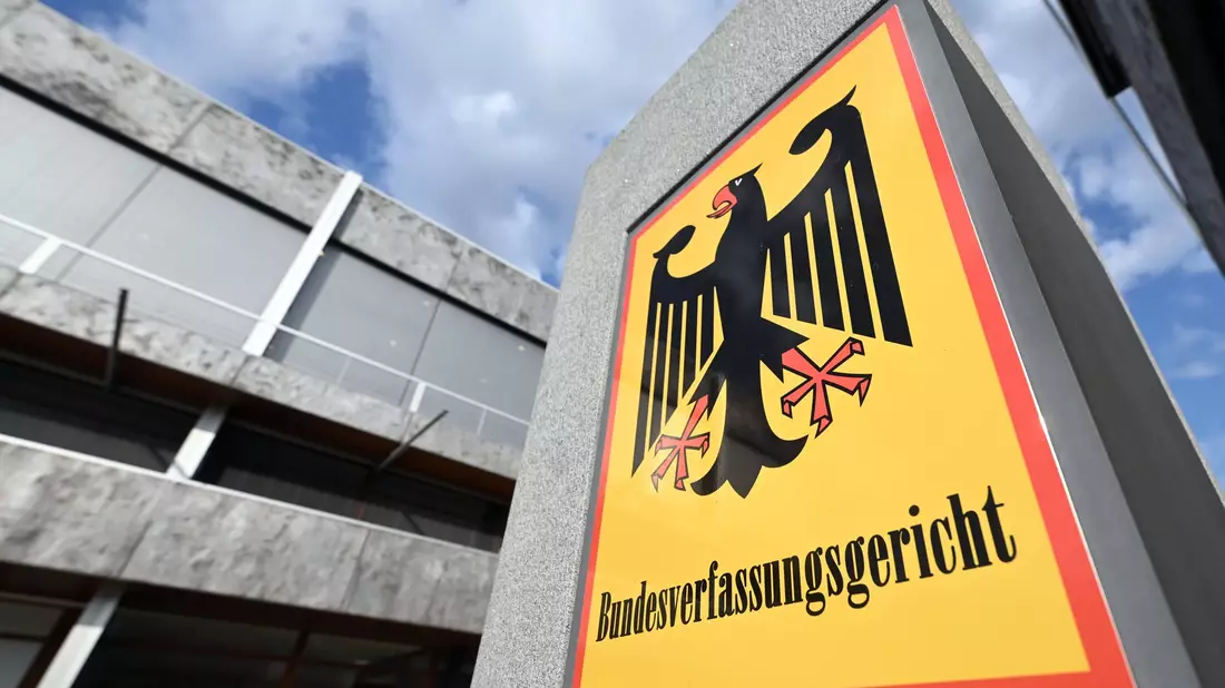Wird das Bundesverfassungsgericht in seiner Entscheidung Standards zu den parlamentarischen Abläufen konkretisieren? - Bild: Uli Deck/dpa