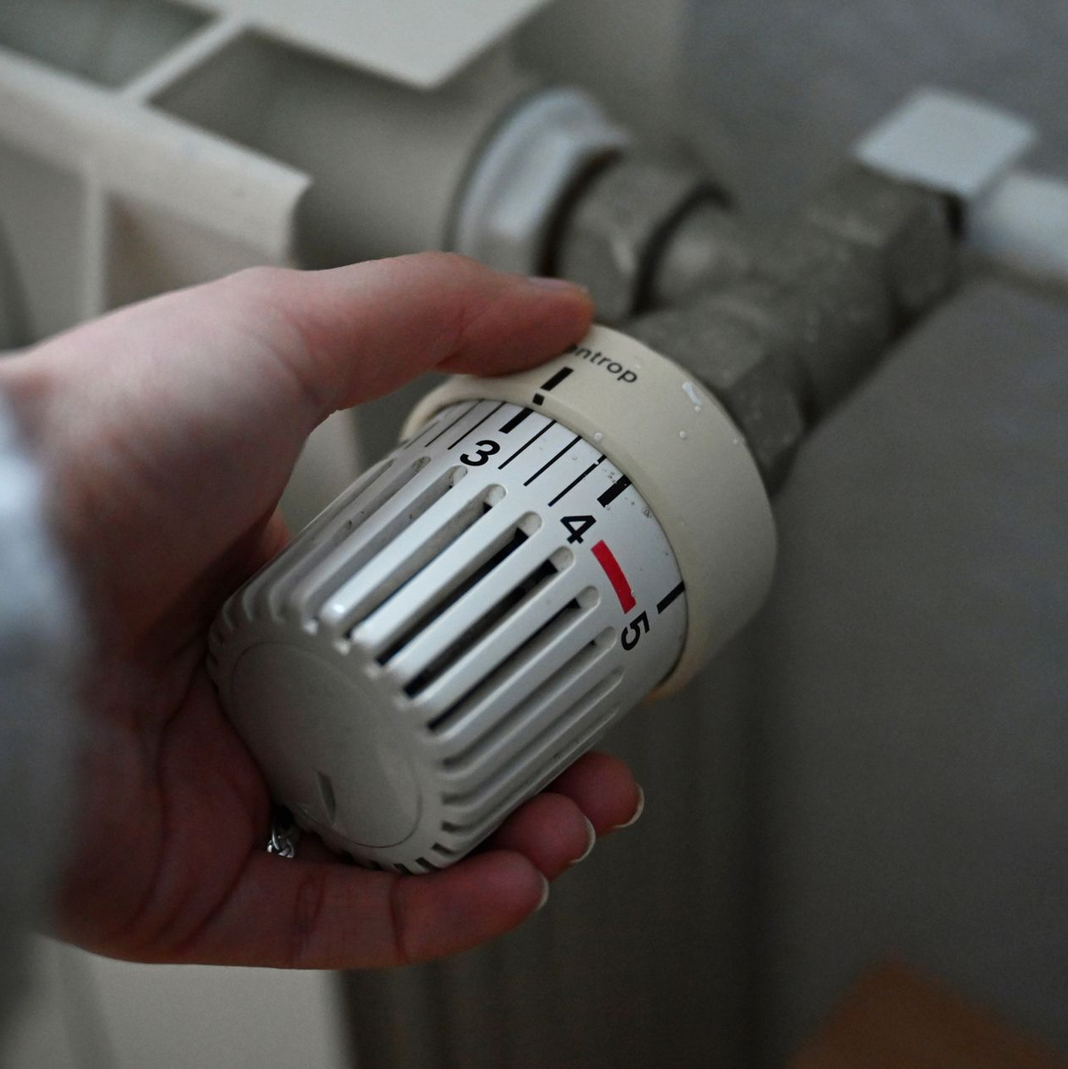 In Karlsruhe steht das Heizungsgesetz der Ampel auf dem Prüfstand. (Symbolbild) - Foto: Elisa Schu/dpa