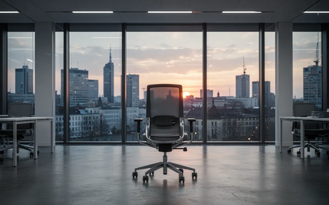 Arbeitsmarkt 2026: Fachkräftemangel sinkt, aber Kündigungen drohen - Foto: über boerse-global.de