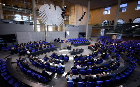 Der Bundestag beschloss das Gesetz.  - Foto: Bernd von Jutrczenka/dpa