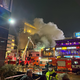 Bislang gibt es noch keine bestätigten Informationen über mögliche Opfer des Brandes. - Foto: Fabian Kretschmer/dpa