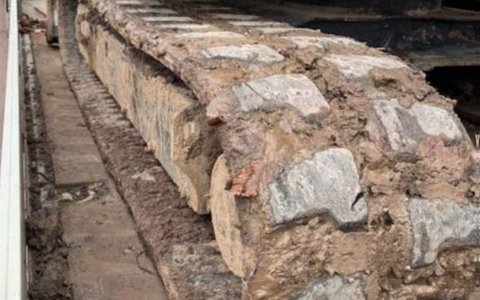 POL-PDLD: Edenkoben - Ungesicherte Ladung - Foto: presseportal.de