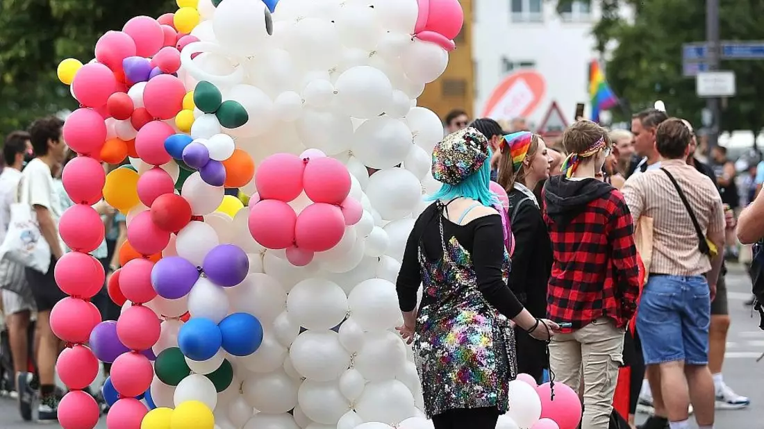 Parade zum Christopher-Street-Day (Archiv) - Bild: via dts Nachrichtenagentur