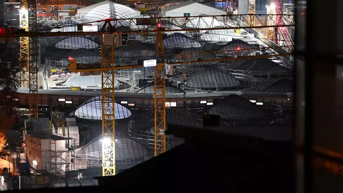 Wann gehen im neuen Stuttgarter Tiefbahnhof auch offiziell die Lichter an? Das ist nach dpa-Informationen weiter unklar. - Bild: Katharina Kausche/dpa
