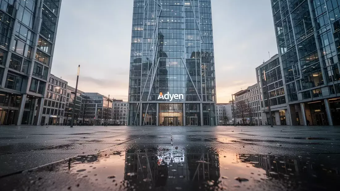 Adyen Aktie: Skepsis wächst - Bild: über boerse-global.de