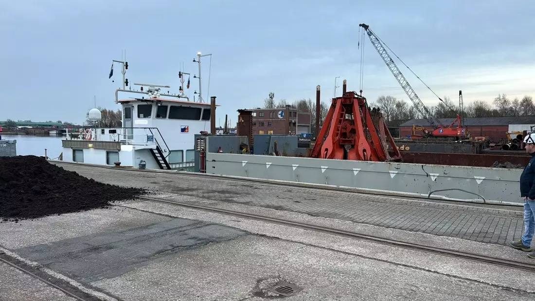 WSPI-OLD: Fund von Weltkriegsmunition im Emder Hafen - Bild: presseportal.de