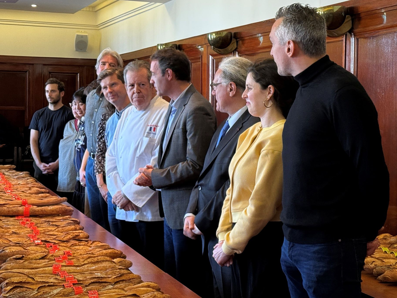 Beim Grand Prix de la Baguette geht es um Geschmack und Beschaffenheit der Brote. - Foto: Michael Evers/dpa