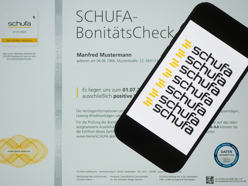 Wer einen Kredit braucht, kommt an der Schufa in der Regel nicht vorbei. Ein neues Verfahren verspricht Verbrauchern «völlige Transparenz». (Symbolbild) - Foto: Sebastian Kahnert/dpa