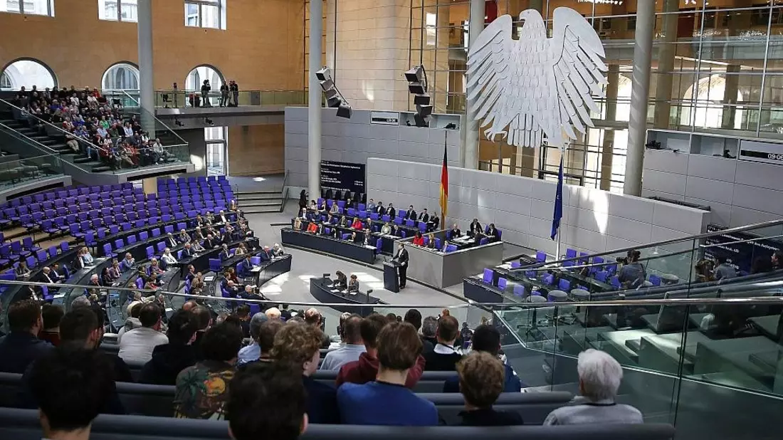 Bundestagssitzung am 27.02.2026 - Bild: via dts Nachrichtenagentur