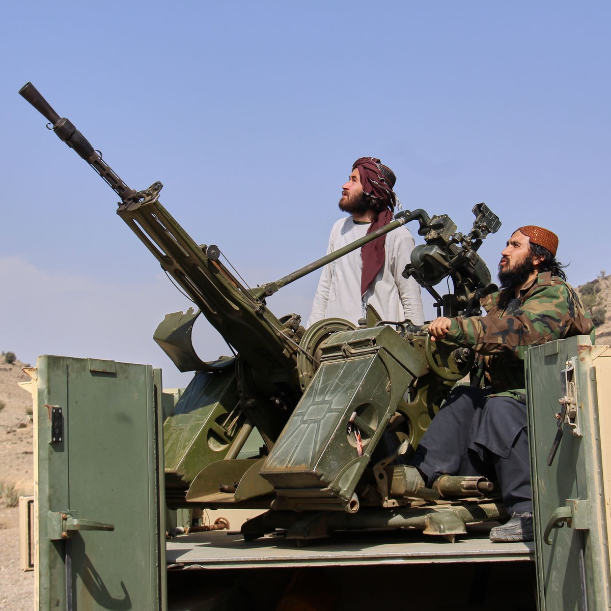 Taliban-Kämpfer griffen am Donnerstagabend pakistanische Stellungen an. - Foto: Saifullah Zahir/AP/dpa