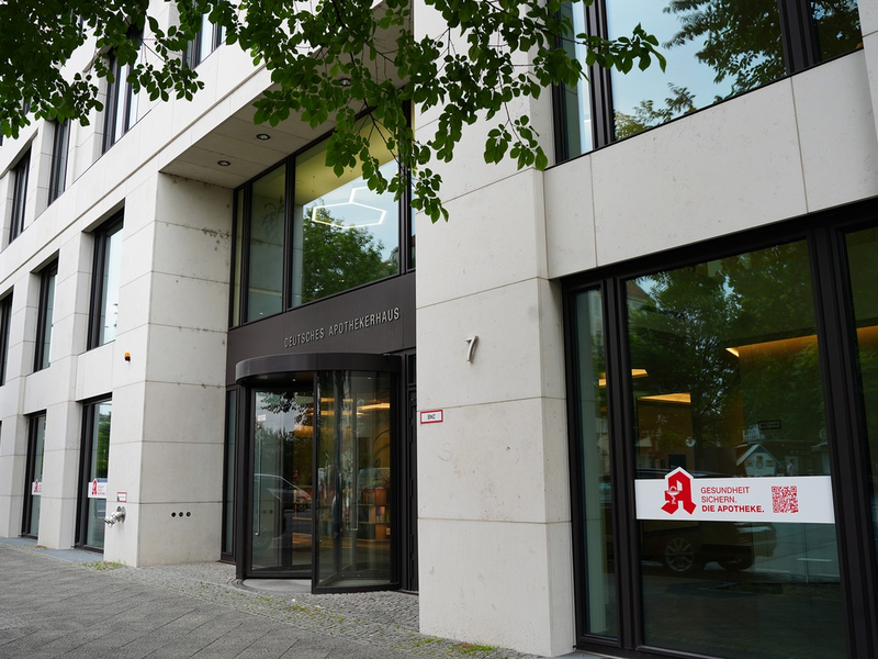 ABDA-Präsident begrüßt Ankündigung der Koalition zum Apothekenhonorar - Foto: presseportal.de