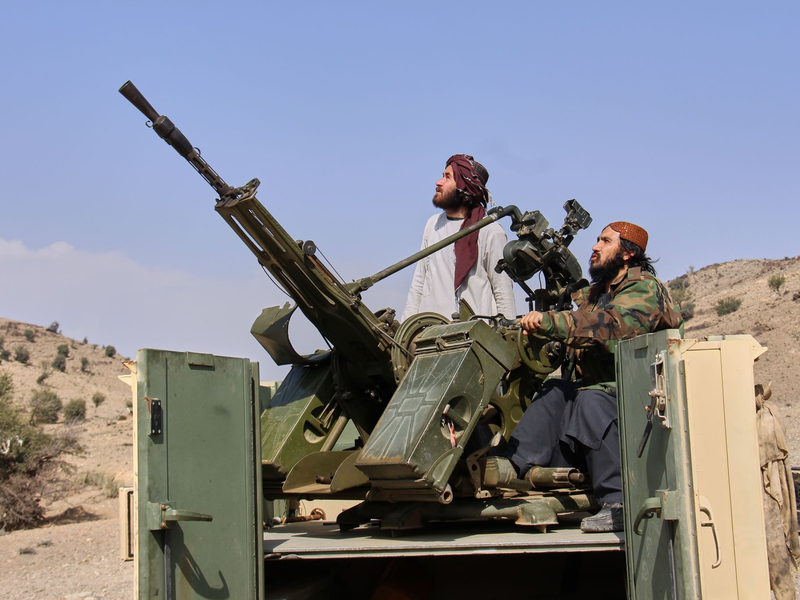 Die EU ruft beide Seiten zur Besonnenheit auf. - Foto: Saifullah Zahir/AP/dpa