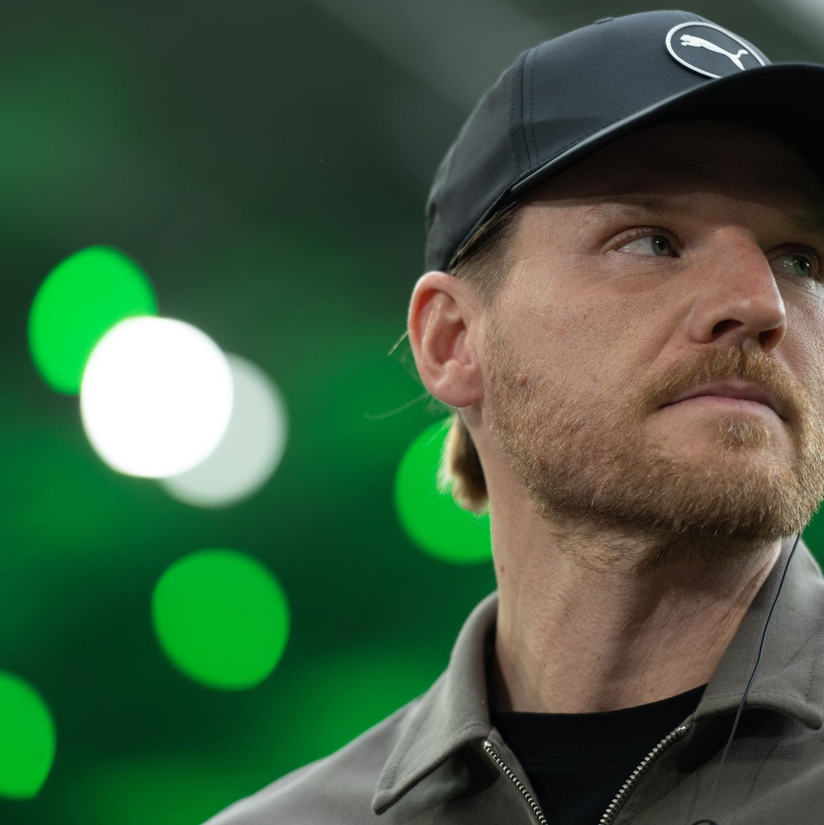 Braucht dringend Erfolgserlebnisse: Gladbach-Trainer Eugen Polanski - Foto: Fabian Strauch/dpa