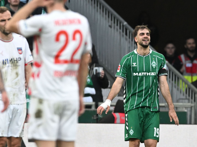 Brachte Werder in Führung: Jovan Milosevic (r) - Foto: Carmen Jaspersen/dpa