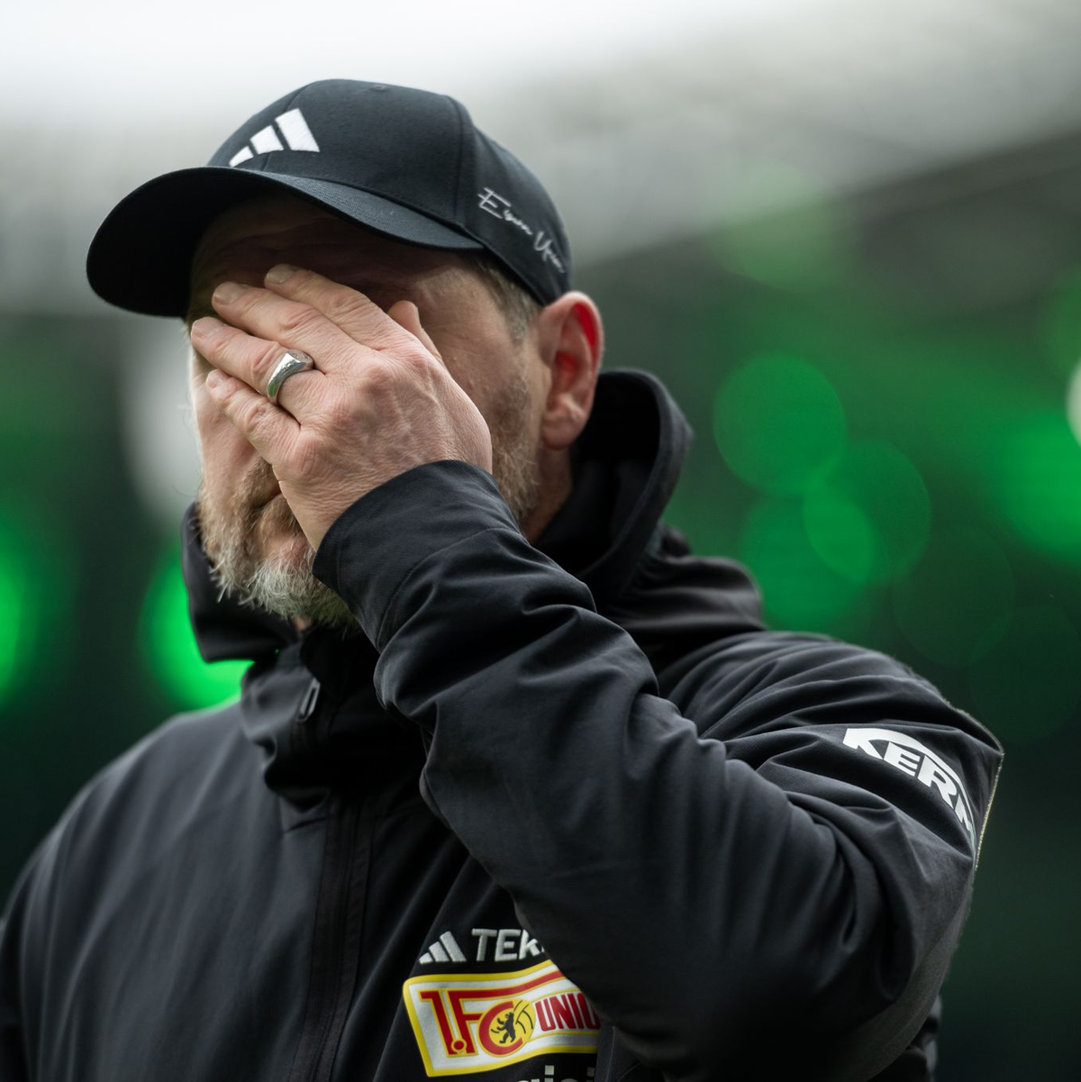 Union-Coach Baumgart wollte nicht mehr hinsehen. - Foto: Fabian Strauch/dpa