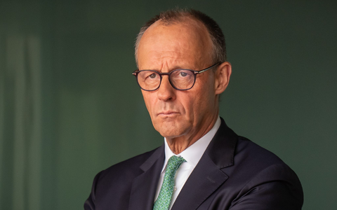 Kanzler Merz verurteilt das Verhalten der iranischen Führung. (Archivfoto) - Foto: Michael Kappeler/dpa