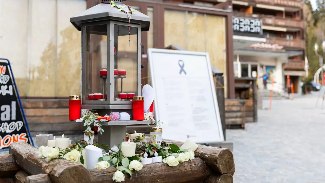 Für Überlebende und Angehörige ist nichts, wie es vor der Brandnacht von Crans-Montana war. (Archivbild)  - Bild: Cyril Zingaro/KEYSTONE/dpa