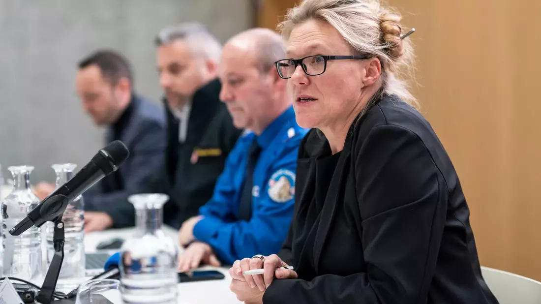 Informiert nur spärlich: Die ermittelnde Oberstaatsanwältin Pilloud. (Archivbild) - Bild: Alessandro Della Valle/KEYSTONE/dpa